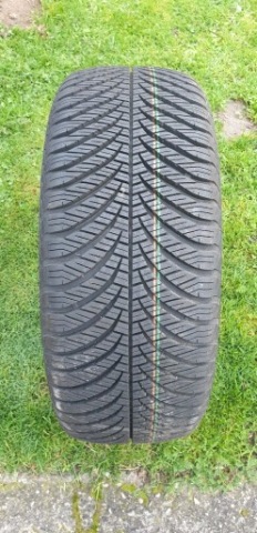 GoodYear Vector 4 Seasons G2 205/50/17