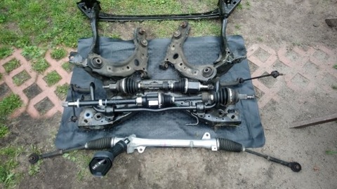 MAZDA 3 2019R-2023R WACHACZ SUBFRAME MACPERSON HALF-AXLE  