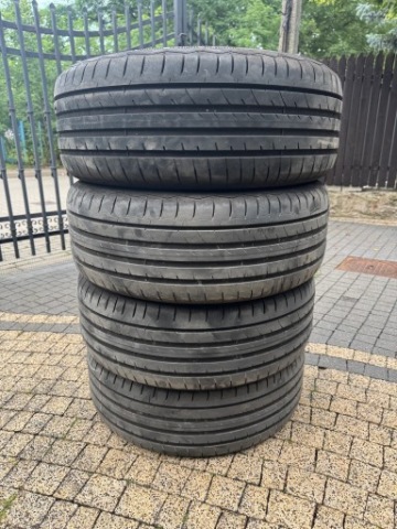 ШИНИ ЛІТНІ 225/55 R17 DEBICA PRESTO UHP2 КОМПЛЕКТ 