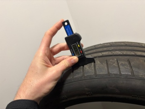 ШИНА PIRELLI P ZERO 275/35 R21 – 1 ШТУКА 