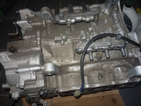 ENGINE NA SPARE PARTS SILNIKOWE HONDA VALKYRIE 1500 HEAD BOX PROGRAMS SHAFT 