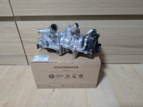 НАСОС ВОДИ VW 1.0 TSI 1.5 TSI 05E 121 111 AB 