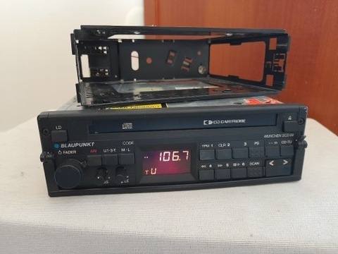 РАДИО BLAUPUNKT MUNCHEN SCD09 BMW E30 E32 E34 E36