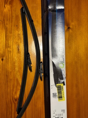 КОМПЛЕКТ ДВІРНИКІВ VALEO SILENCIO VF426 650/400 MM - NR. KAT. 574375 