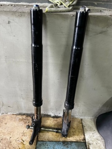 ПІР'Я ПЕРІД SUZUKI GSXR 750 K6 
