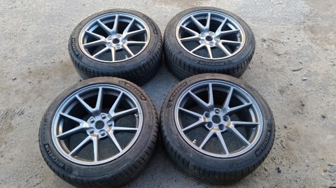 RUEDAS 235/45ZR18 MICHELIN PS4 TESLA MODELO 3  