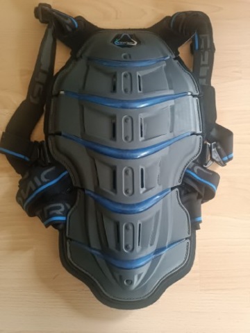 PROTECTOR ЗАХИСТ PLECÒW TRYONIC FEEL 3,7 