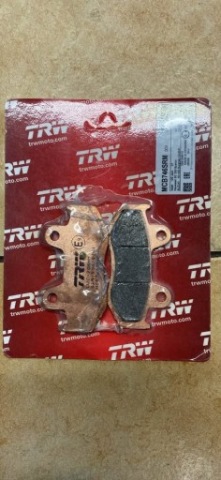 TRW КОЛОДКИ ГАЛЬМІВНЕ KH323 SINT KAWASAKI SC250 02 SUZUKI BURGMAN 03-06 