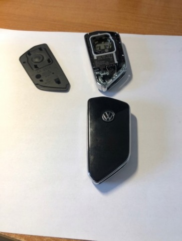 КЛЮЧИК SMART KEY VOLKSWAGEN ID.3 / ID.4 / GOLF – 3 PRZYCISKI, 433MHZ 