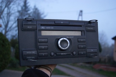 ORIGINAL RADIO VISTEON- FORD MONDEO MK3 POLIFT  
