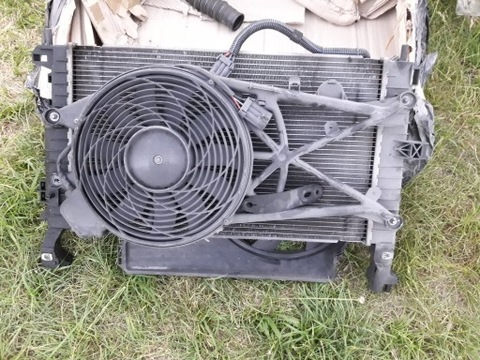 RADIATOR WATER Z WENTYLATORAMI OPEL MERIVA A 1.7  