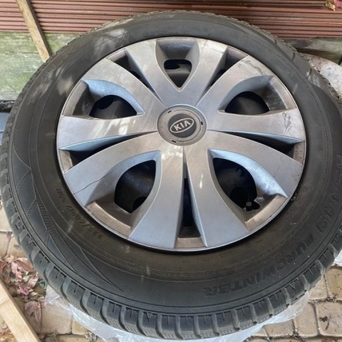 NEUMÁTICOS 225/60 R17 FALKEN EUROWINTER KIA SPORTAGE  