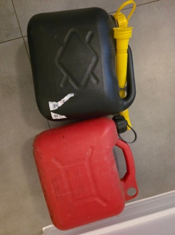 2 X 5L КАНІСТРА NA ПАЛИВО Z LEJKIEM КАНІСТРА 10L 