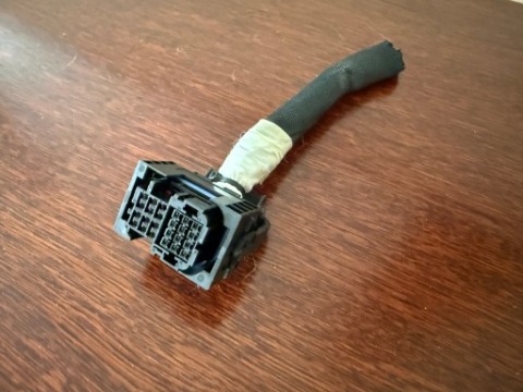 ФІШКА УПРАВЛІННЯ ДВИГУНА ECU MD1/MG1 BMW F/G 9302474-01 