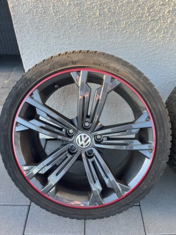 ТИТАНОВІ ДИСКИ 18 Z ШИНАМИ VW 
