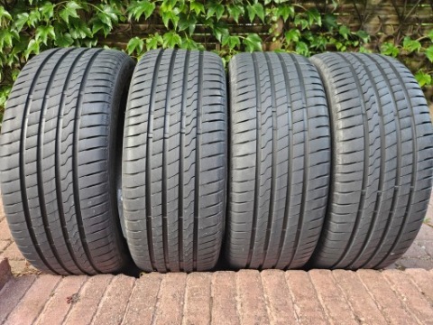 4x Firestone Roadhawk 235/45/19 99Y FR