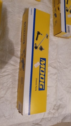 З'ЄДНУВАЧ ТЯГИ СТАБІЛІЗАТОРА MOOG FD-LS-3667 