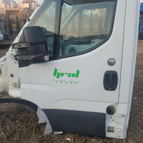 Słupek, Iveco Daily