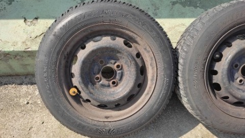 КОЛЕСА ЗИМОВІ 4SZT. DUNLOP 175/65/R14(2014)NA FELGACH STAL. 4X100 54,1MM 