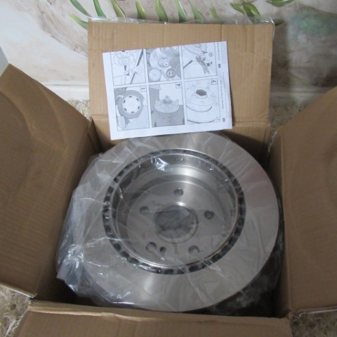 ДИСКИ ГАЛЬМІВНЕ DELPHI BG3758 2 ШТ MERCEDES E, CLS 