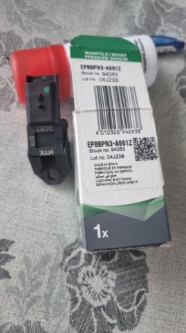 ДАТЧИК ТИСКУ W КОЛЕКТОРІ ВПУСКНИЙ NTK 94263 EPBBPN3-A001Z 