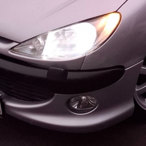 ЗАХИСТ ОМИВАЧІ ФАР - ПРАВА [СТОРОНА PASAZERA] - PEUGEOT 206 CC 