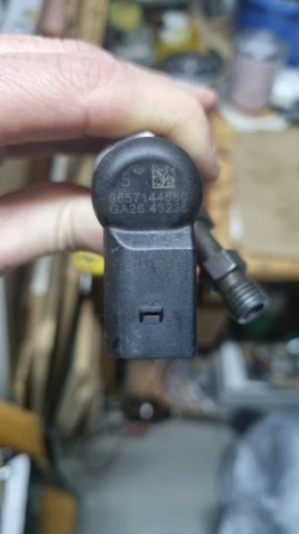 ФОРСУНКА 9657144580 GA26 5-KLASA FORD, PEUGEOT, VOLVO, CITROEN 