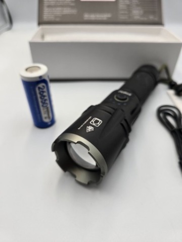 ПОТУЖНА ЛІХТАРИК TAKTYCZNA WOJSKOWA POWERBANK ПРОТИВОТУМАННА 30 000 LM IP65 