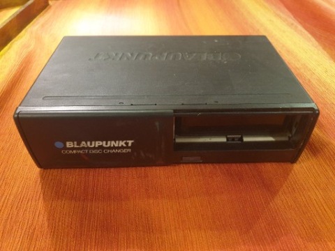 ЧЕЙНДЖЕР ДИСКІВ BLAUPUNKT CDC-A04 10 DISC 