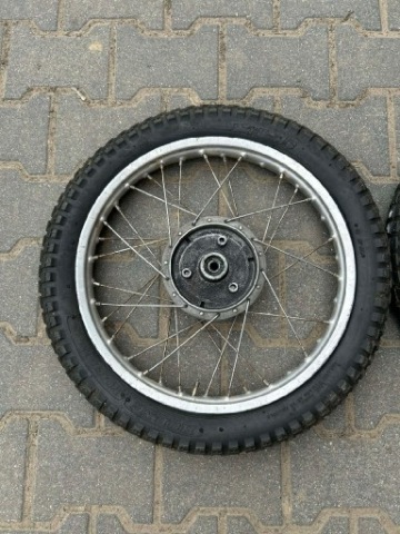 ПРОДАМ КОЛЕСА SIMSON S51 