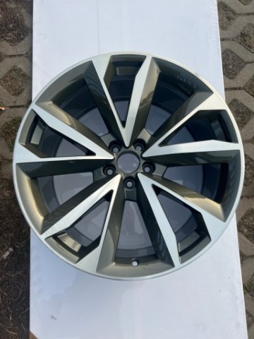 ДИСК AUDI Q7 4M0601025BP SQ7 9,5X21 ET31 5X112 