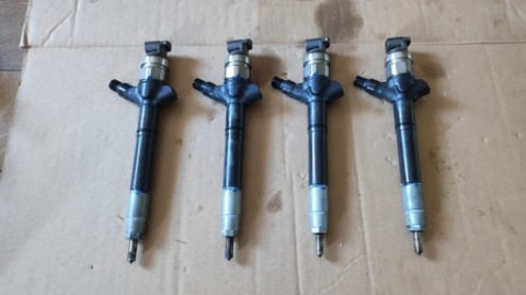 КОМПЛЕКТ ФОРСУНКИ DENSO 23670-0R050 +POMPA. PO REGENERACJI- GWARANCJA! 