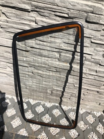 RENAULT 5 REAR GLASS  