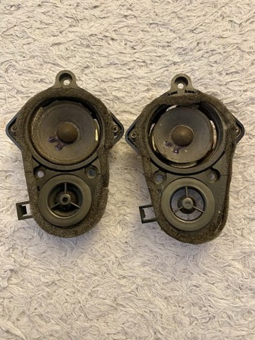 ALTAVOCES EN AGARRADEROS HARMAN KARDON BMEN E46 COUPE/CABR  