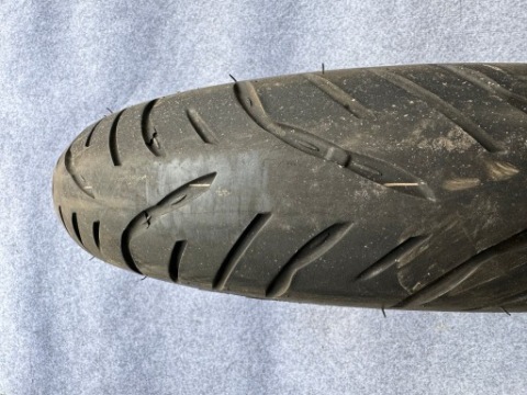 ШИНА МОТОЦИКЛЕТНА BRIDGESTONE BATTLAX SPORT TOURING T32F 120/70-17 DOT 1323 