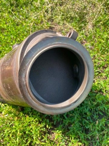 КАТАЛІЗАТОРИ BMW N63B44D N63 G05 G07 G11 G30 G16 G15 G14 