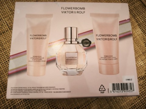 Zestaw Viktor&Rolf Flowerbomb woda perfumowana 37ml + balsam + krem