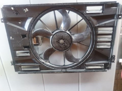 ВЕНТИЛЯТОР РАДІАТОРА VW GOLF 5 I 6 SKODA OCTAVIA,VW CADDY.1K0121203AN 