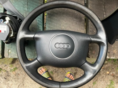 ДОШКА РОЗПОДІЛ ТОРПЕДО AUDI A3 8P 3-Х ДВЕРНИЙ 2003 2.0FSI 