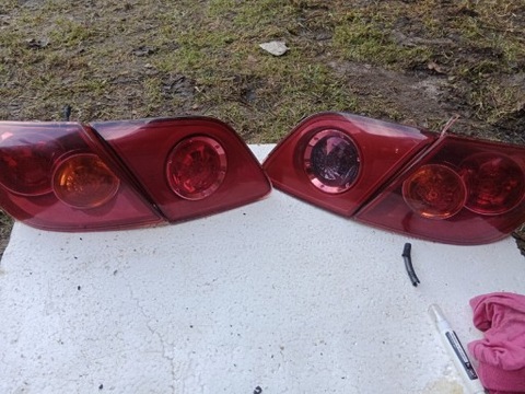 FAROS PARTE TRASERA MAZDA 3  