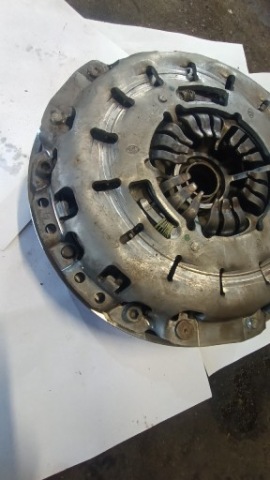 КОМПЛЕКТ ЗЧЕПЛЕННЯ BMW 2.0D LUK 600 0238 00 