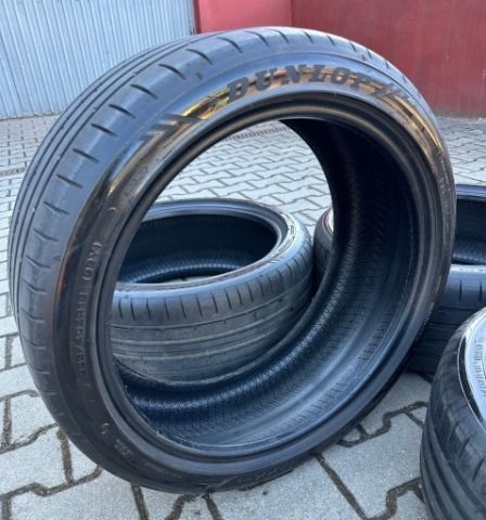ШИНИ DUNLOP SPORT MAXX RT2 225/40ZR18 92Y – КОМПЛЕКТ 4 ШТУКИ 