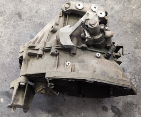 КОРОБКА ПЕРЕДАЧ OPEL INSIGNIA A 2.0 CDTI 55561696 