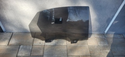 4H0845026H AUDI A8 D4 СКЛО ПРАВИЙ ЗАД *ВЕРСІЯ ZWYYKLA) 