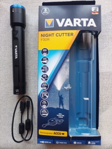 ЛІХТАРИК VARTA NIGHT CUTTER F30R 700 LM 2600 MAH 