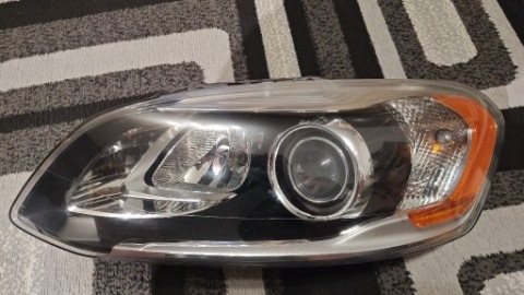 ФАРА VOLVO XC60 РЕСТАЙЛ 13-17R. LEWA, BIXENON АДАПТИВНИЙ ABL US, 9PIN, 31420275 