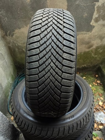 4X YOKOHAMA BLUEARTH-WINTER V906 SUV 205/55 R19 ЯК НОВЕ Z 2024 R. 