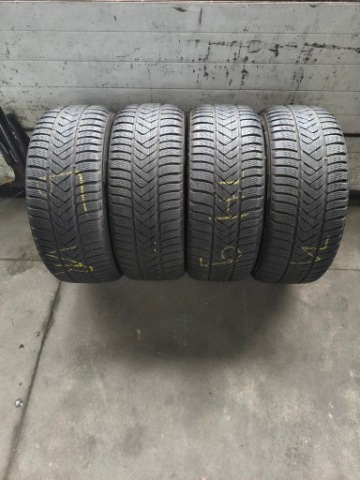 1 ШТ PIRELLI WINTER SOTTOZERO 3 235/45/18 235/45R18 94V 2020R. 