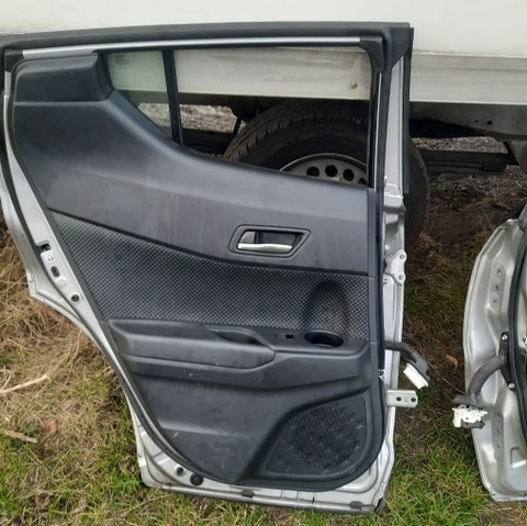 TOYOTA CHR DOOR COMPLETE UNITS  