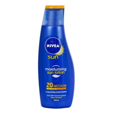 Nivea Sun Protect & Moisture OF20+ mleczko nawilżające